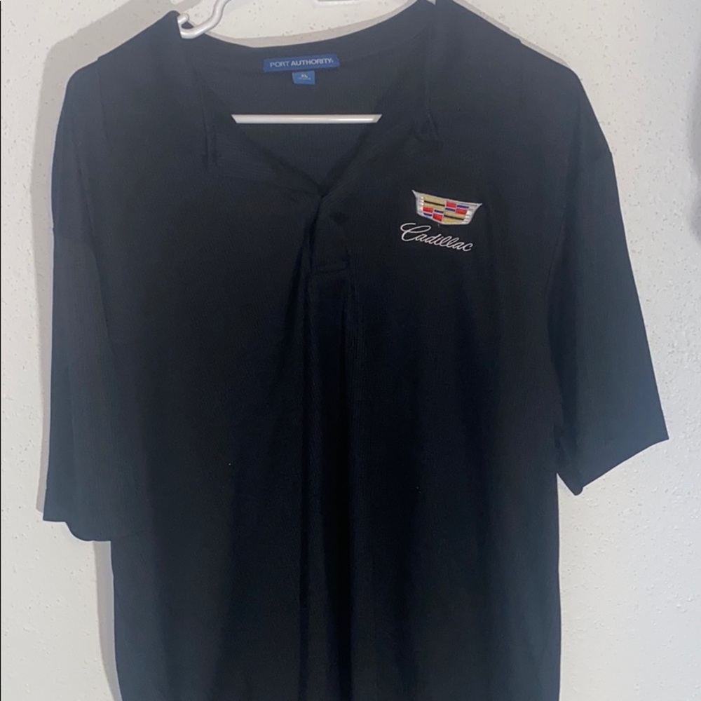 Black collar Cadillac Shirt